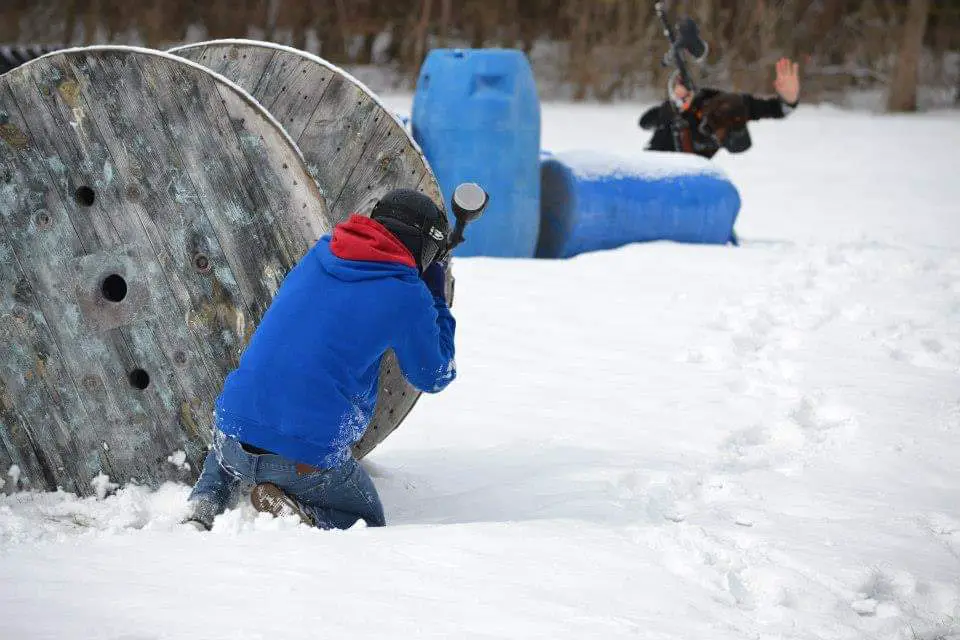 How to Play Paintball in Winter